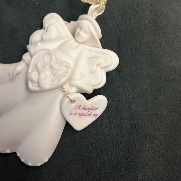 KB Collectible Christmas ornament - Picture 2 of 3